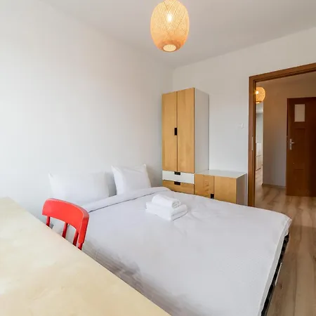 Piatkowo 2-bedroom By Bookinghost Poznań