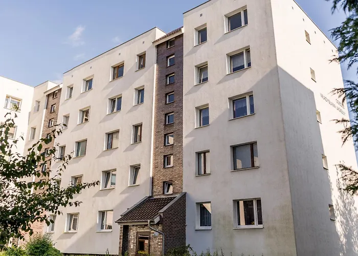 Piatkowo 2-bedroom By Bookinghost *