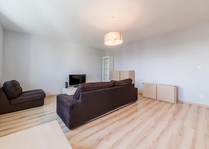 Piatkowo 2-bedroom By Bookinghost Appartement *