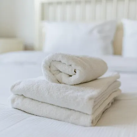 Piatkowo 2-bedroom By Bookinghost Poznan