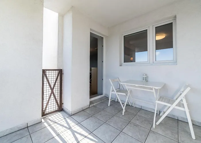 Appartement Piatkowo 2-bedroom By Bookinghost *